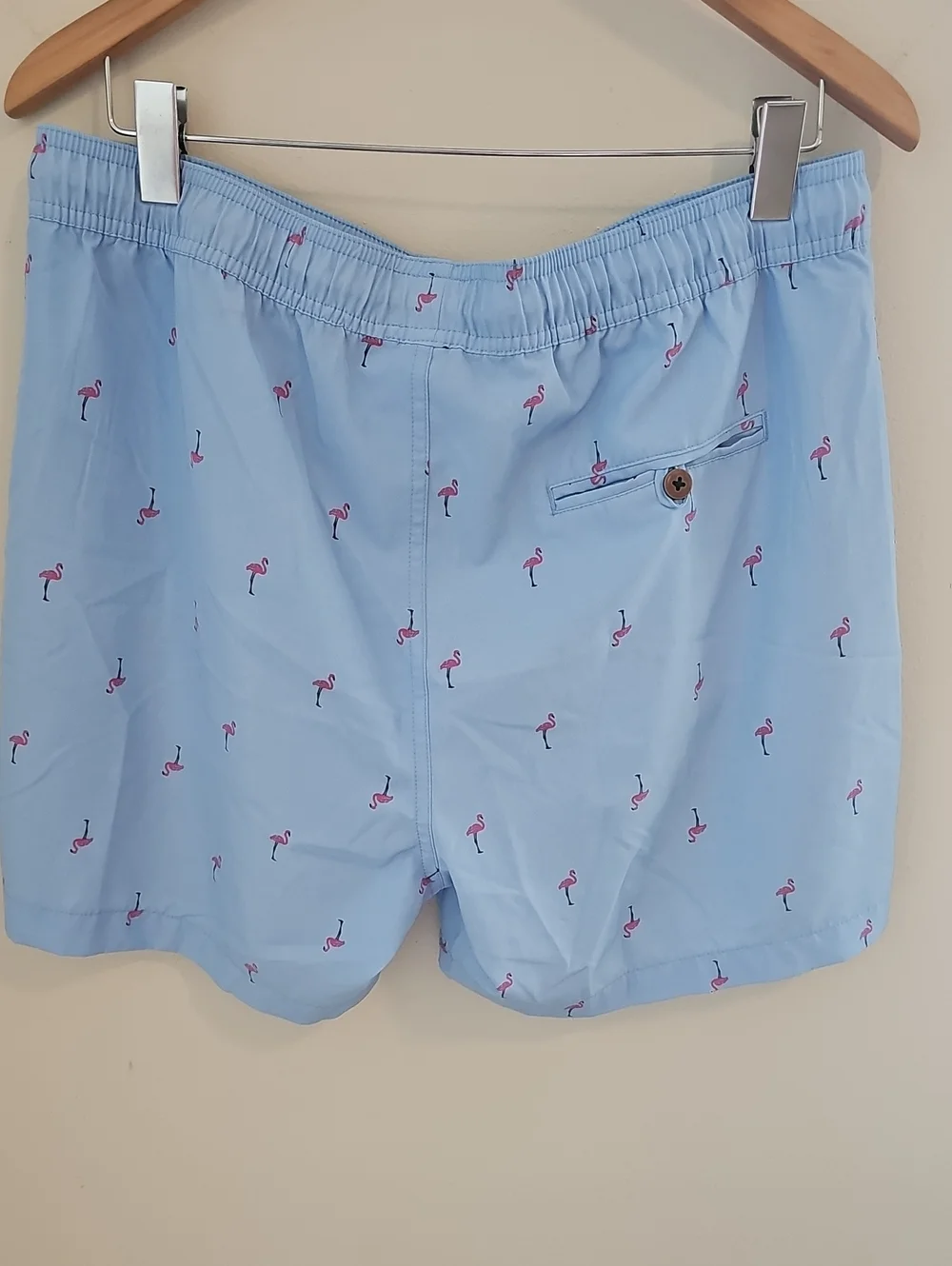 Light Blue Flamingo Print Men’s Shorts Coconut Connection Size XL